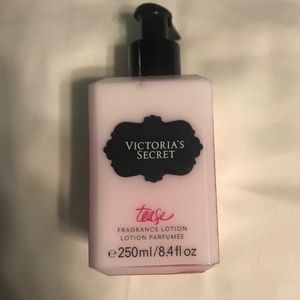 Victoria Secret Tease Lotion